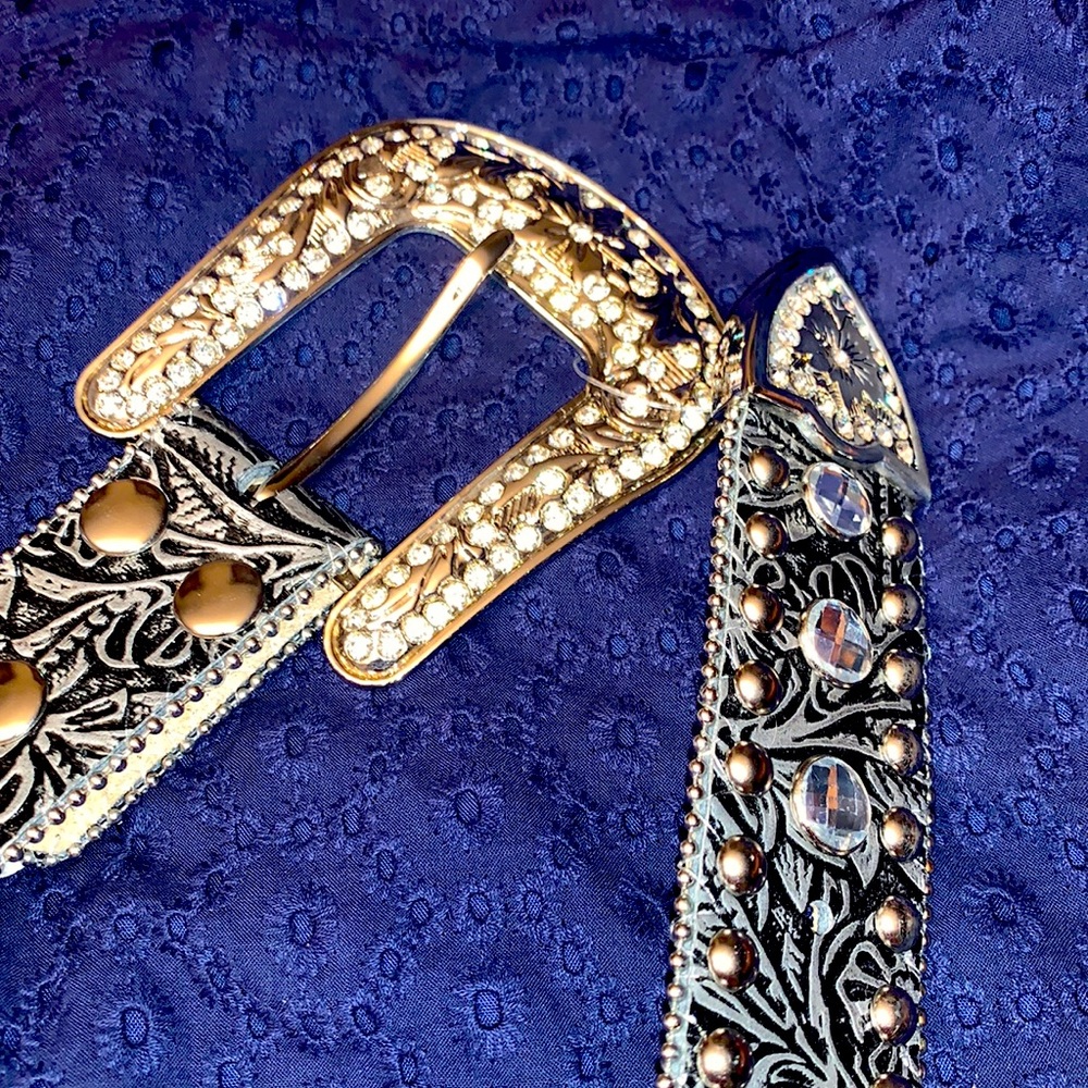 NWOT Rhinestones belt - Picture 1 of 5